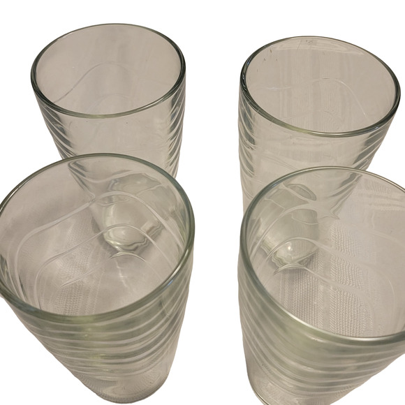 Set of 4 Libbey Wavy Drinking Glass 5 7/8 in high Wave pattern 16 oz Very Nice - Picture 5 of 9